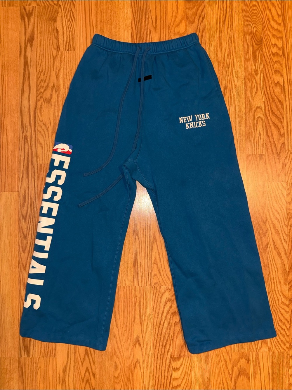 Knicks NBA x Fear of God Essentials Sweatpants